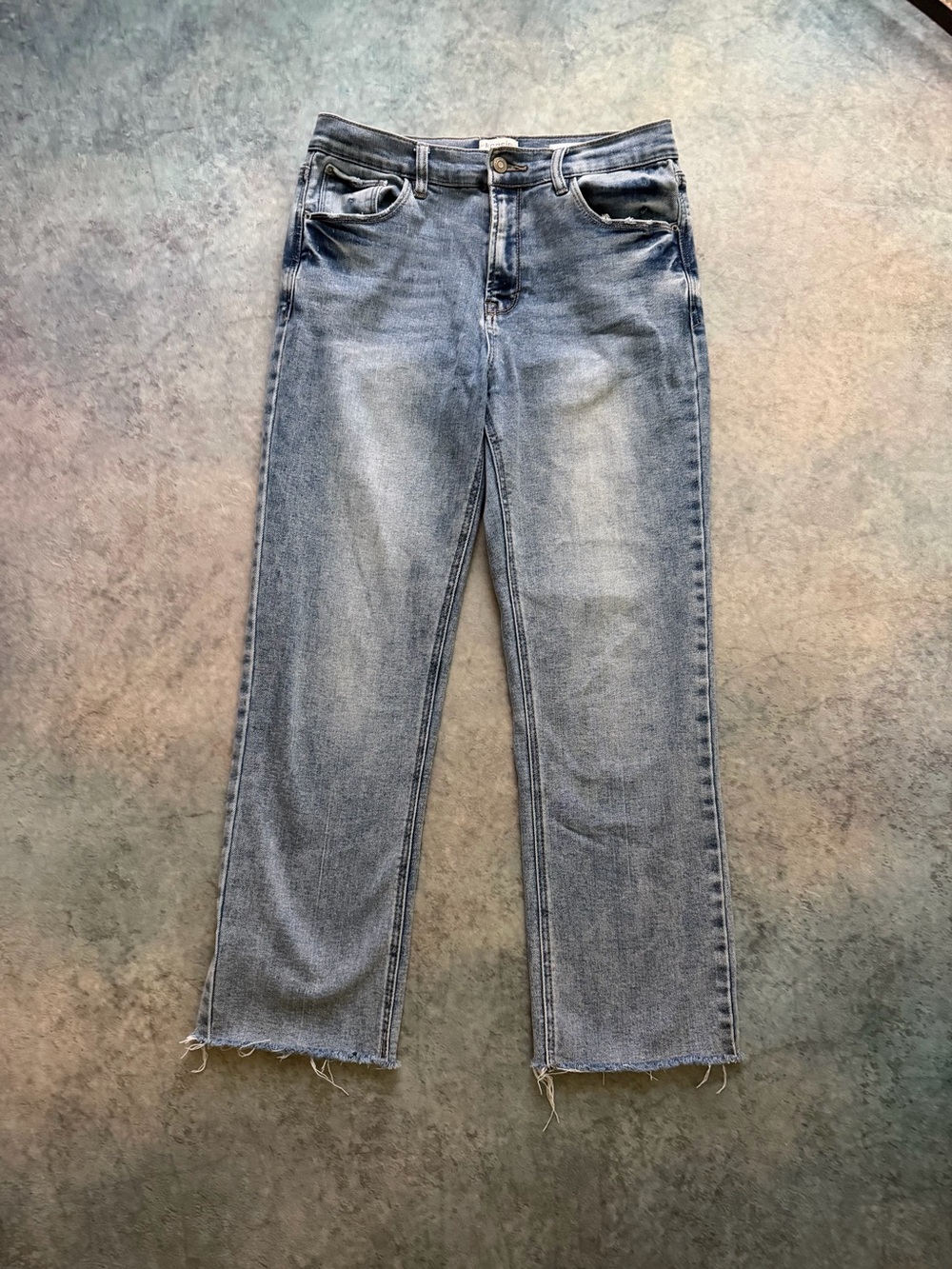 Kensie Light Wash Straight Leg Jeans